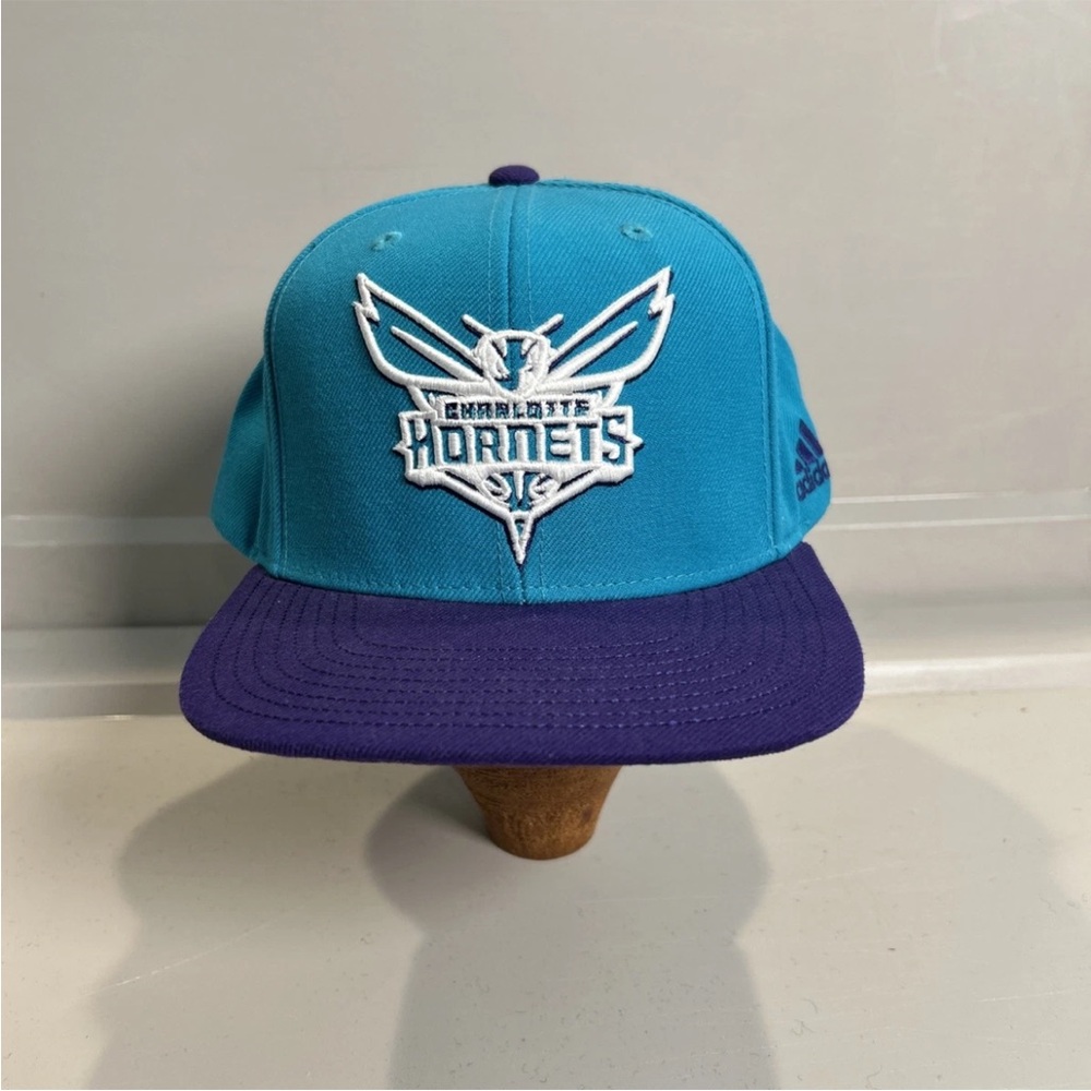 Y2K Charlotte Hornets Adidas NBA Teal/Purple Snapback Hat Cap OSFM Embroidered